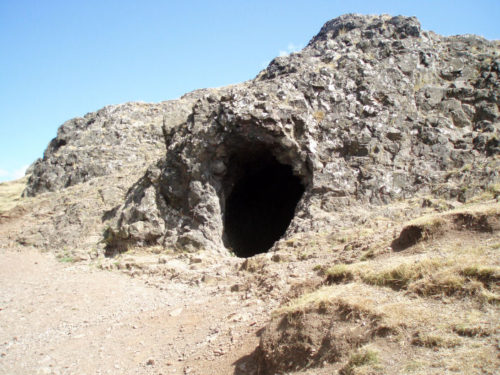 Giant's Cave Giant's Cave